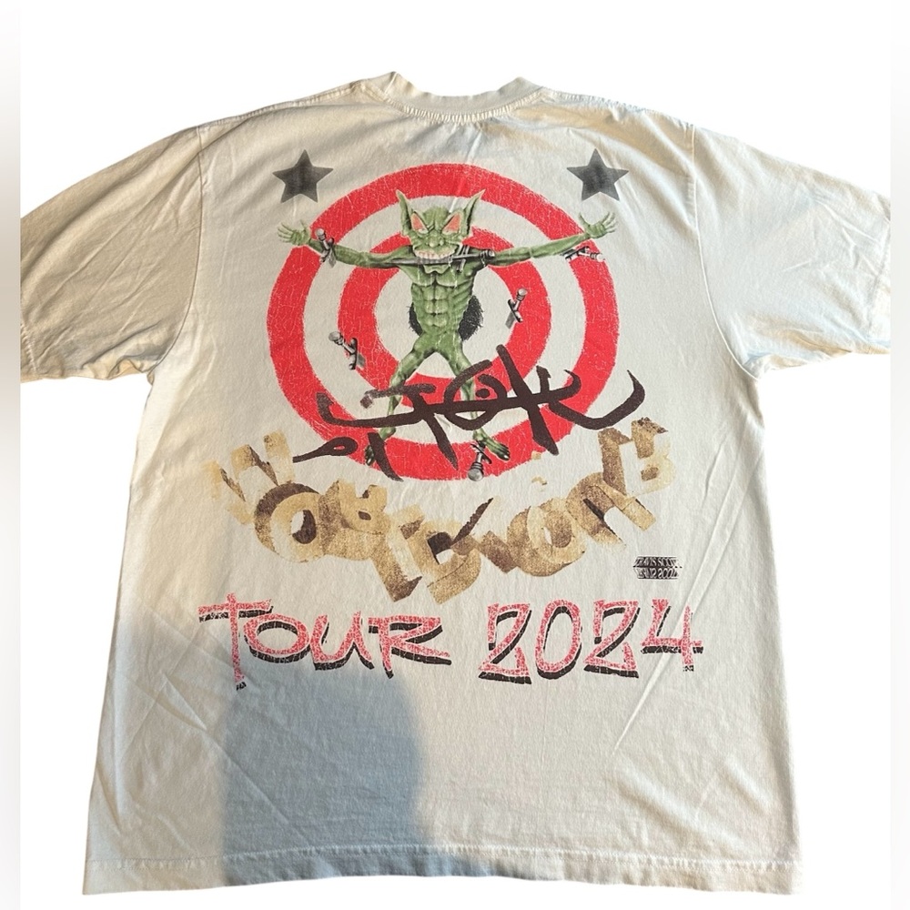 Travis Scott circus Maximus White Graphic Tee